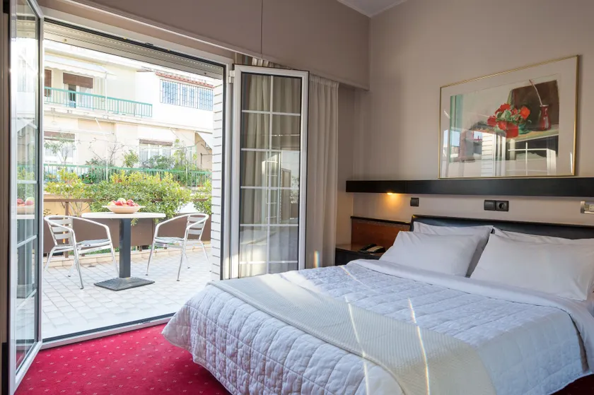 Victory Inn Hotel - Image 1