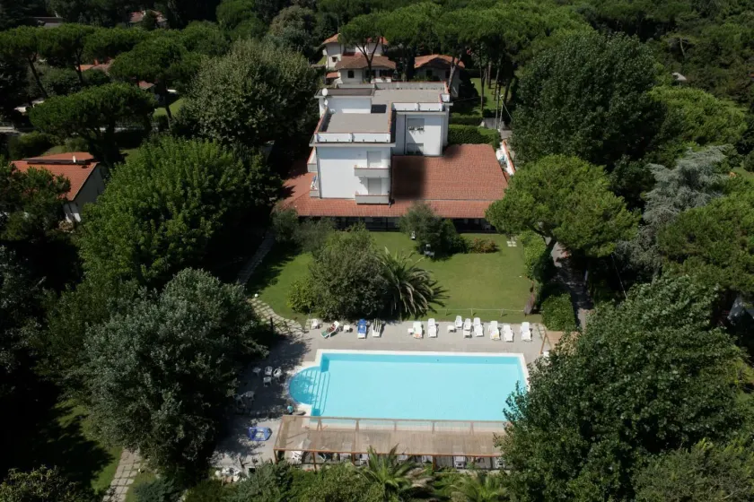 Hotel La Bussola - Image 1