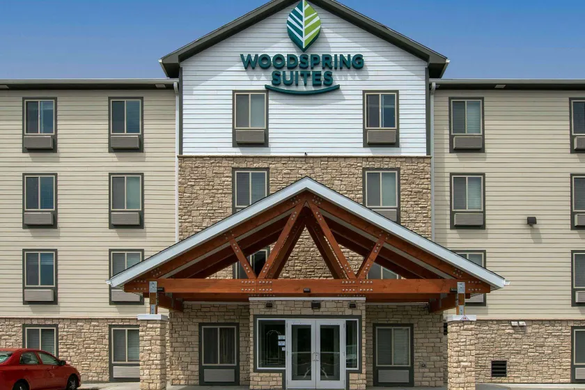 Woodspring Suites Cherry Hill - Image 1