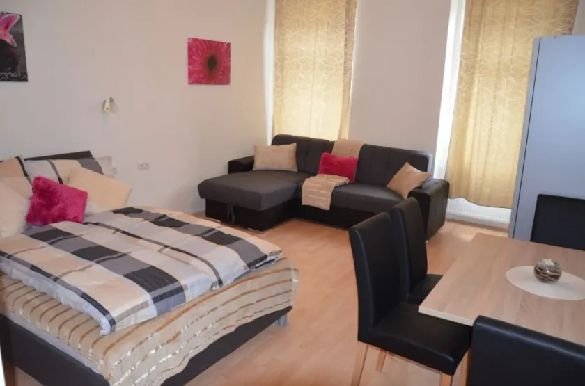 Vienna Prater Apartments - Image 1
