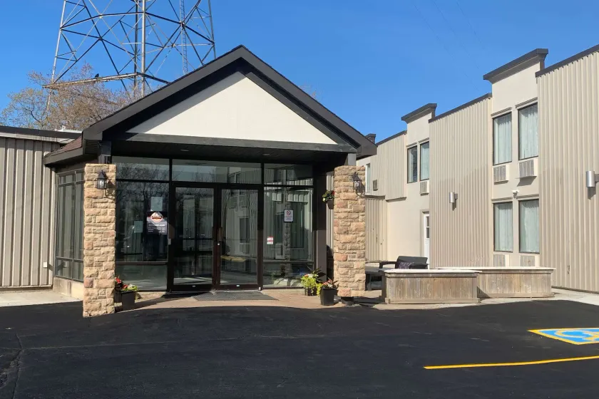 Travelodge by Wyndham Miramichi New Brunswick - Image 1