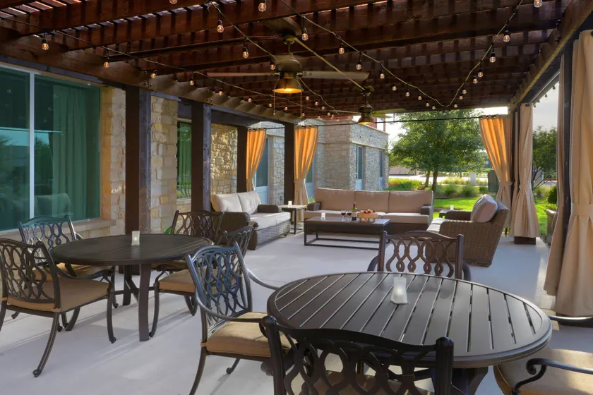 Fairfield Inn & Suites by Marriott Dallas Plano The Colony - Image 1