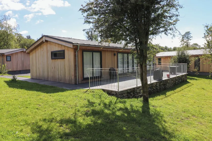 Hawthorn Croft - Image 1