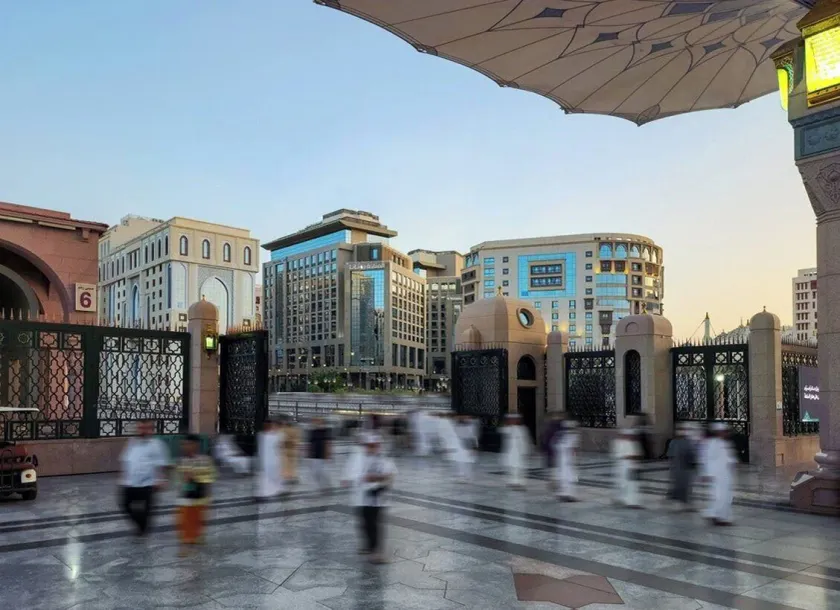 Al Manakha Rotana Madinah - Image 1