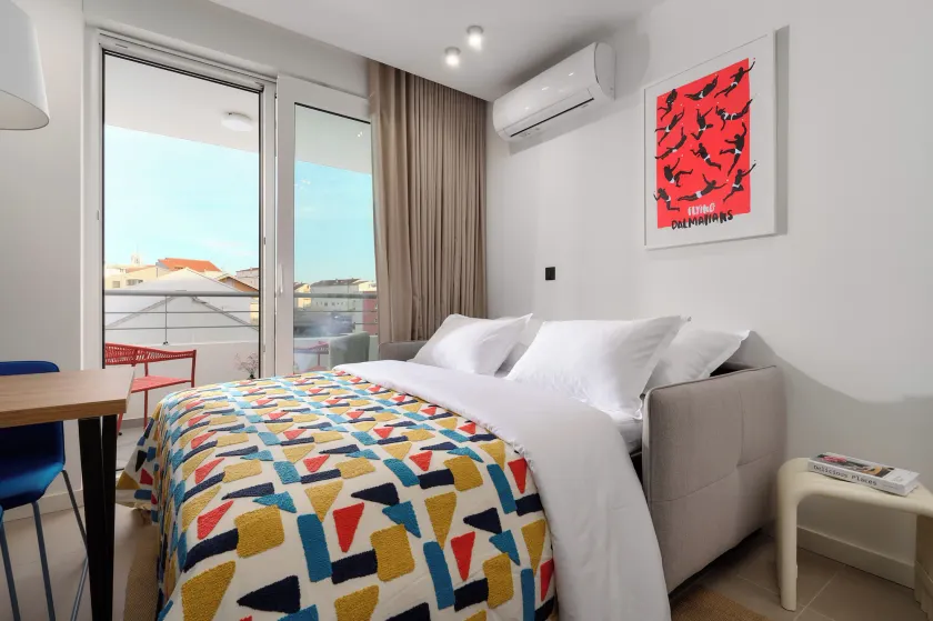 Urban Nook Design Apartments - Private Garage Parking - Chambre