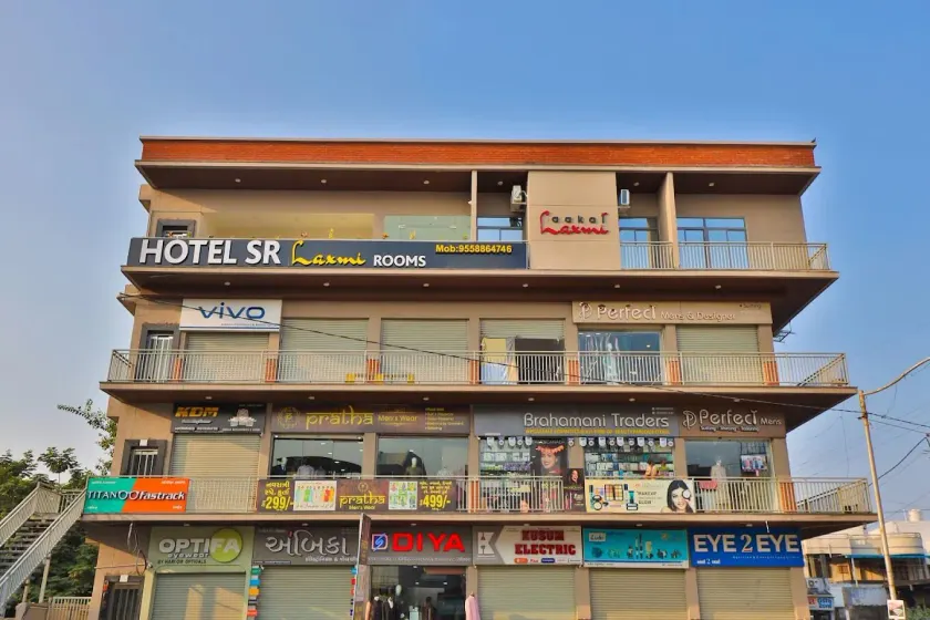 Hotel SR Laxmi - Image 1