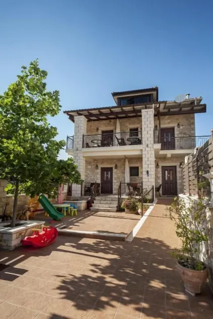 Fegaropetra studios - Image 1