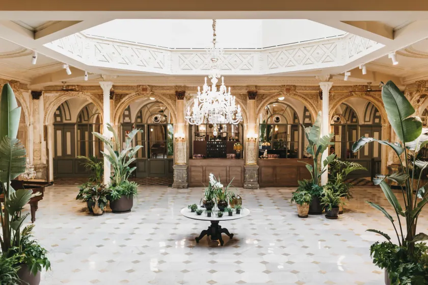 Oriente Atiram Hotel - Image 1