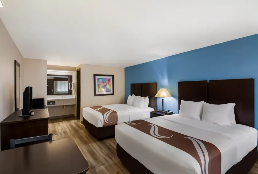 Quality Inn & Suites Round Rock - Image 1