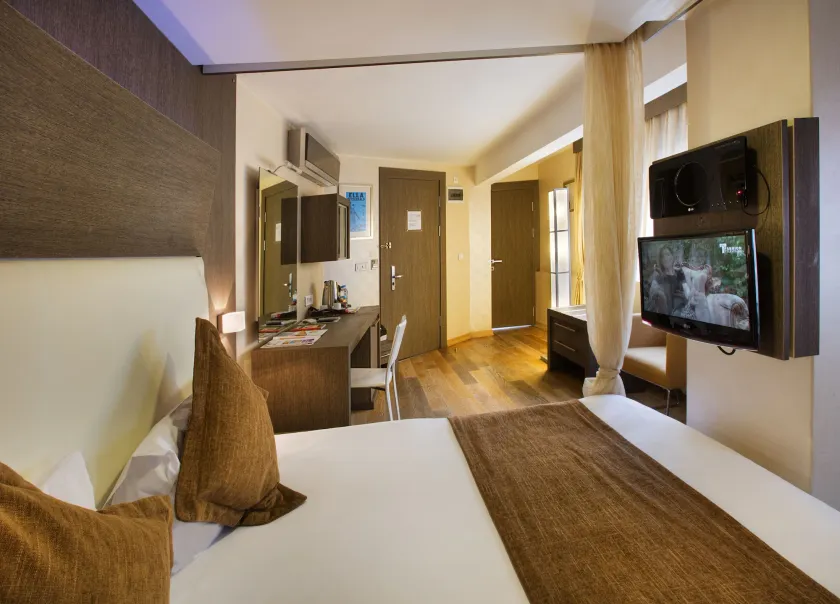 Jazz Hotel Nisantasi - Image 1