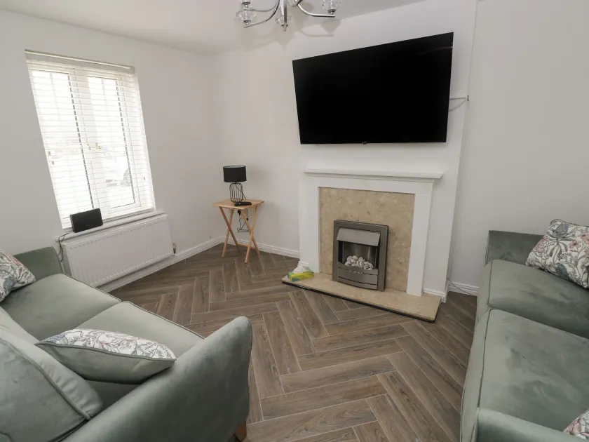 39 Mariners Quay - Image 1