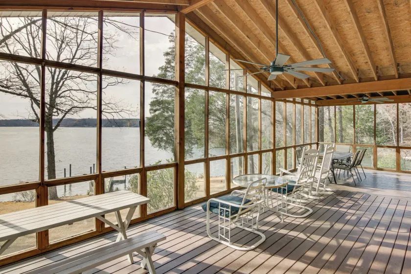 Moms Cabin on Lake Wylie w/ Private Dock! - Image 1