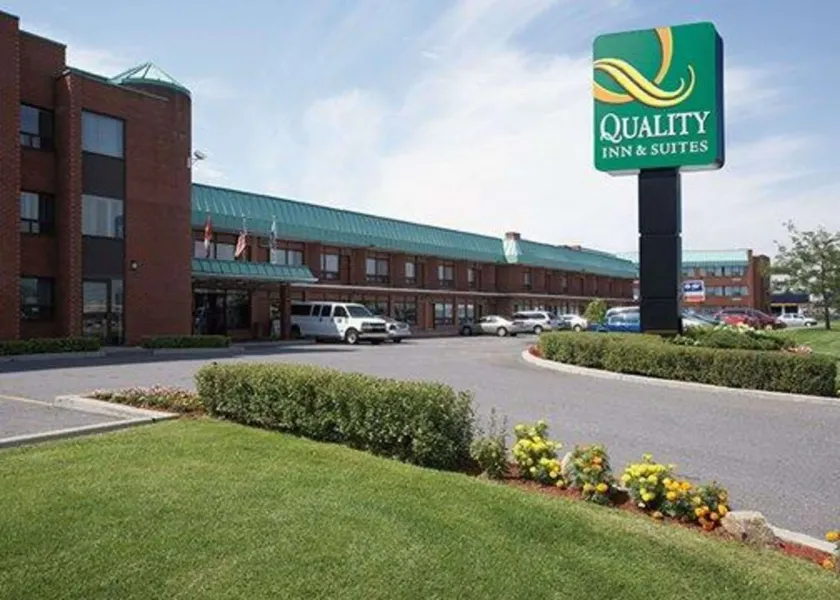 Quality Inn & Suites PE Trudeau Airport - Image 1