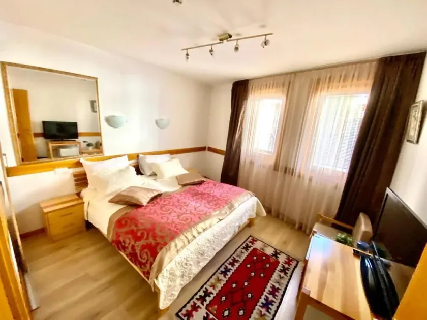 Hotel Berr - Image 1