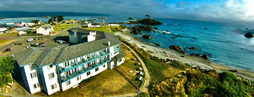 Oceanfront Lodge - Image 1