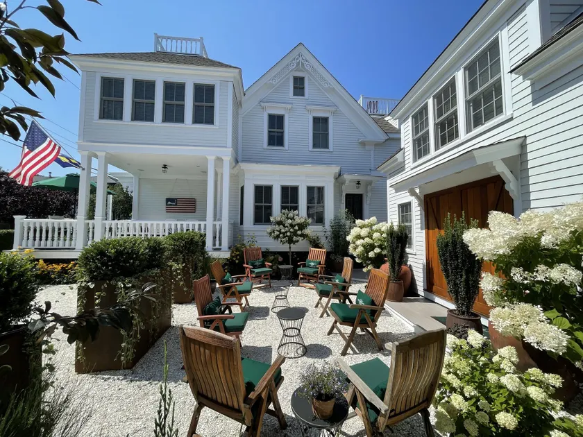 White Porch Inn - Image 1