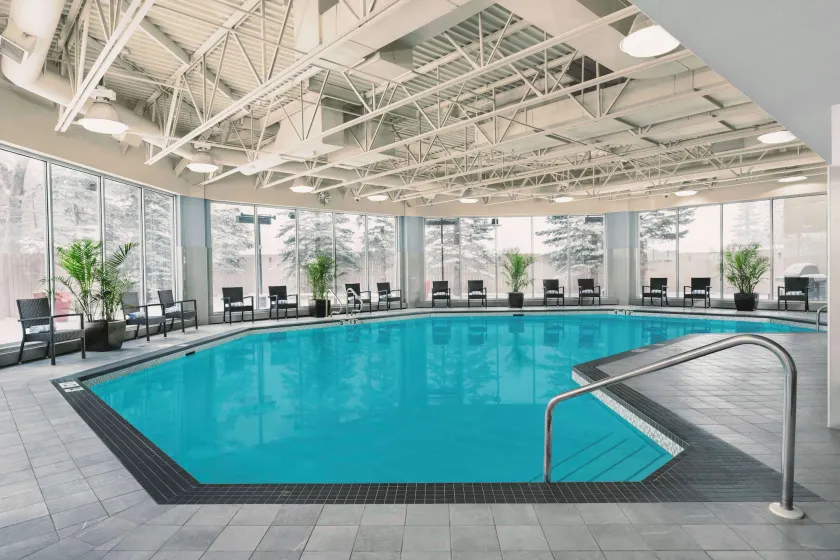 Hilton Garden Inn Calgary Airport - Image 1