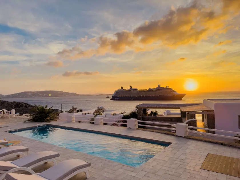 With-inn Mykonos Suites - Image 1