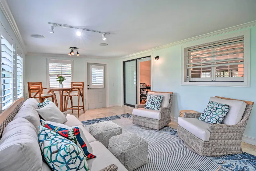 Charming Naples Home w/ Patio ~ 5 Mi to Beach - Interiør