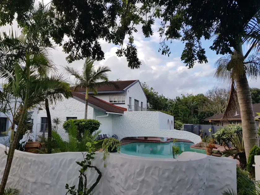 Umuzi Guest House - Image 1