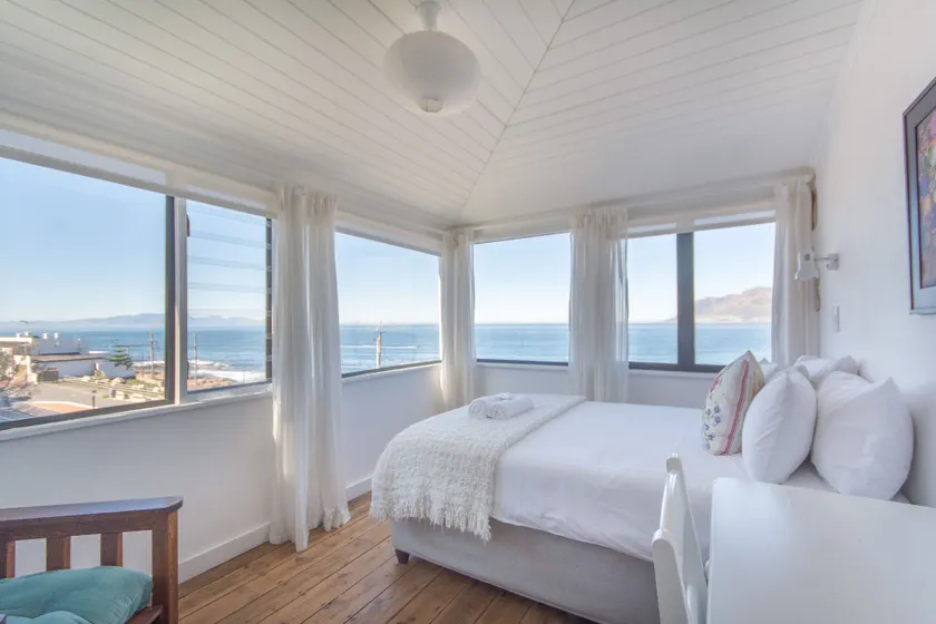 The Baytree Beach House - Image 1