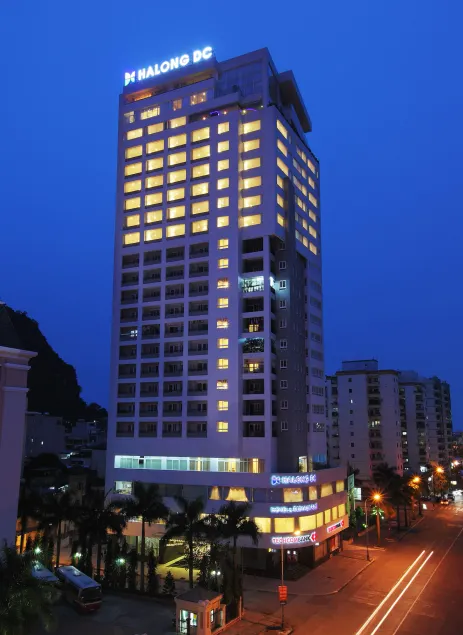 Ha Long DC Hotel - Image 1
