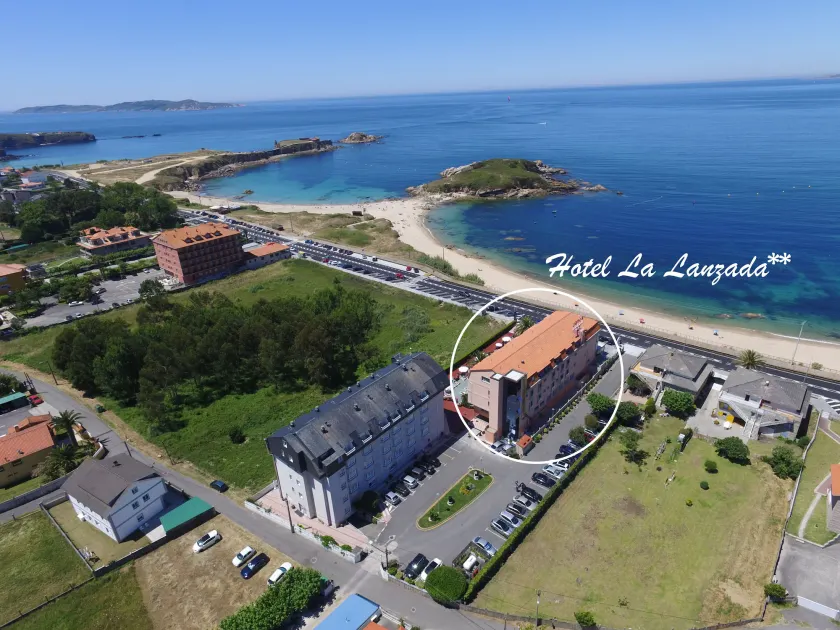 Hotel La Lanzada - Image 1