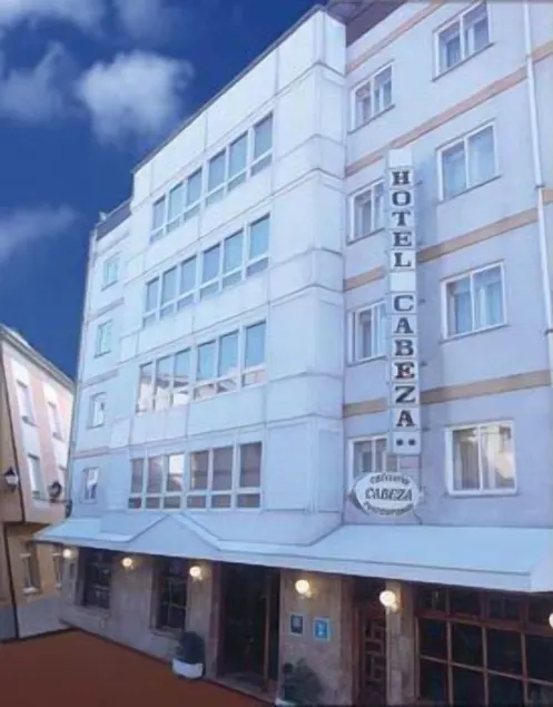 Hotel Cabeza - Image 1