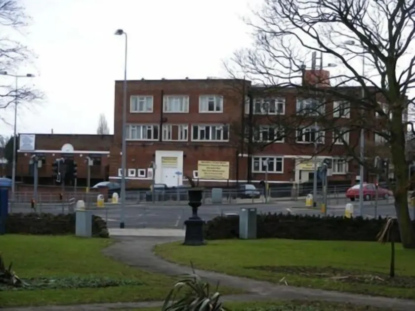 The Bridge Hotel - Image 1