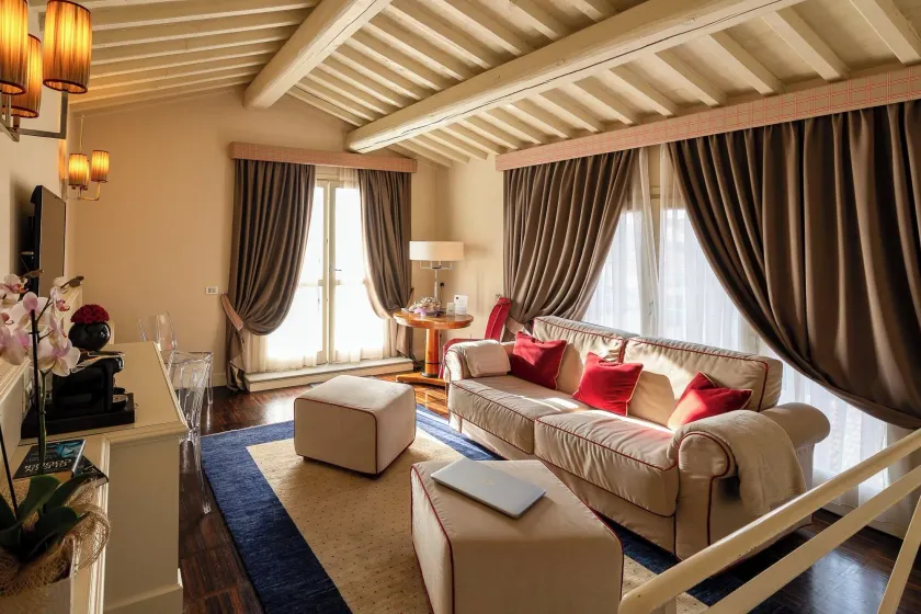 Hotel Patria - Image 1