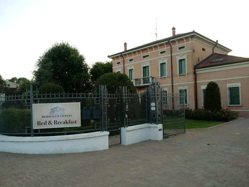 B&B Residence il Ciliegio , Via Villa Superiore 93 Luzzara - Image 1
