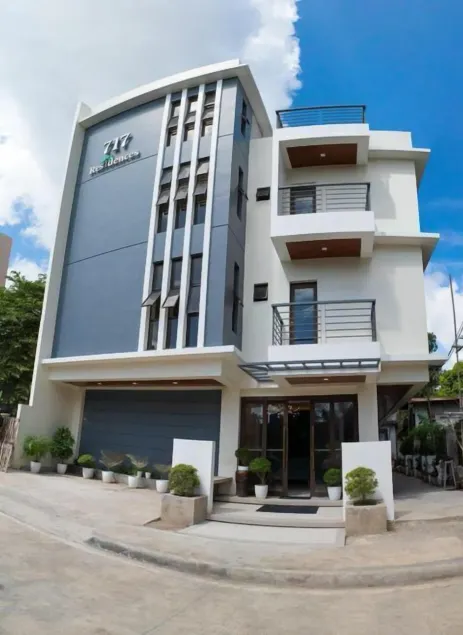 717 Residences Iloilo - Image 1