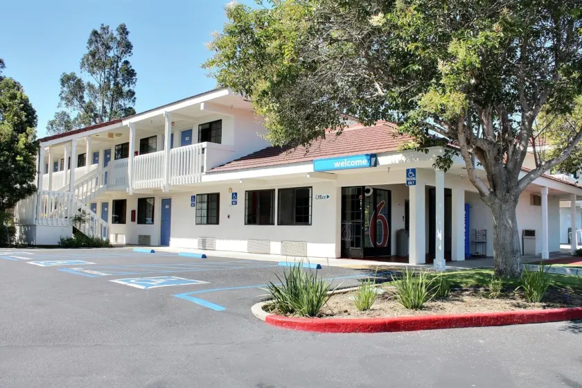 Motel 6-San Luis Obispo, CA - South - Image 1