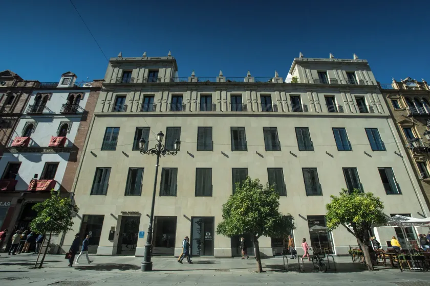 Soho Boutique Catedral - Image 1