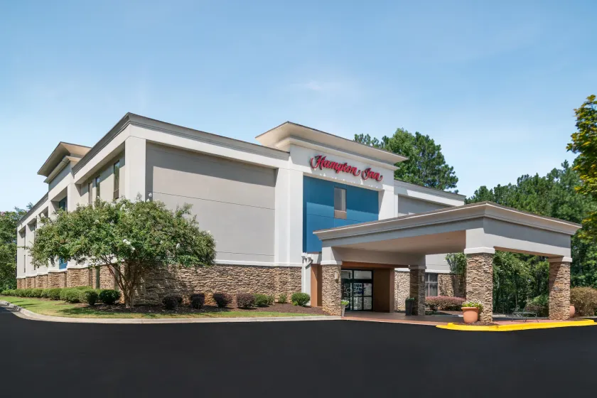 Hampton Inn Cartersville - Image 1