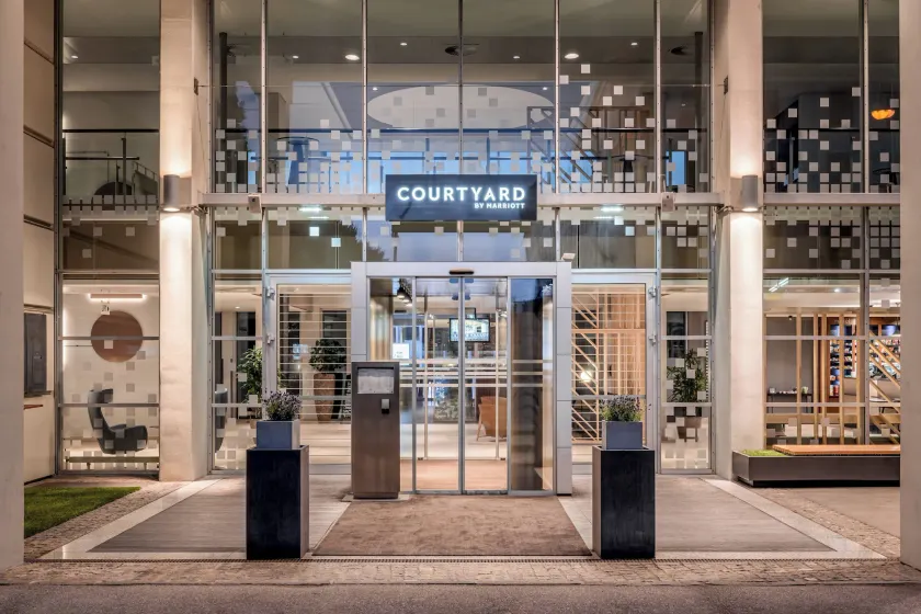 Courtyard by Marriott Linz - Image 1