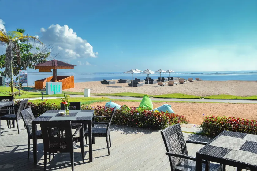 Tijili Hotel Benoa - Image 1