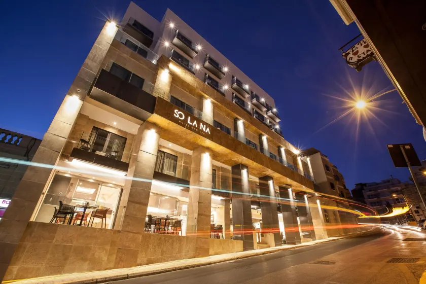 Solana Hotel & Spa - Image 1