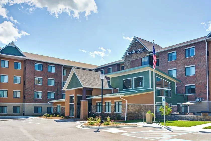 Residence Inn by Marriott Cleveland Airport/Middleburg Heights - Image 1