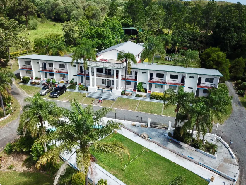 Plantation Retro Motel Tyndale - Image 1