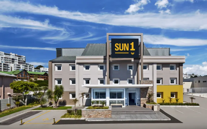 SUN1 PORT ELIZABETH - Image 1