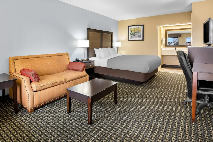 Quality Inn Perry - National Fairgrounds Area - Image 1