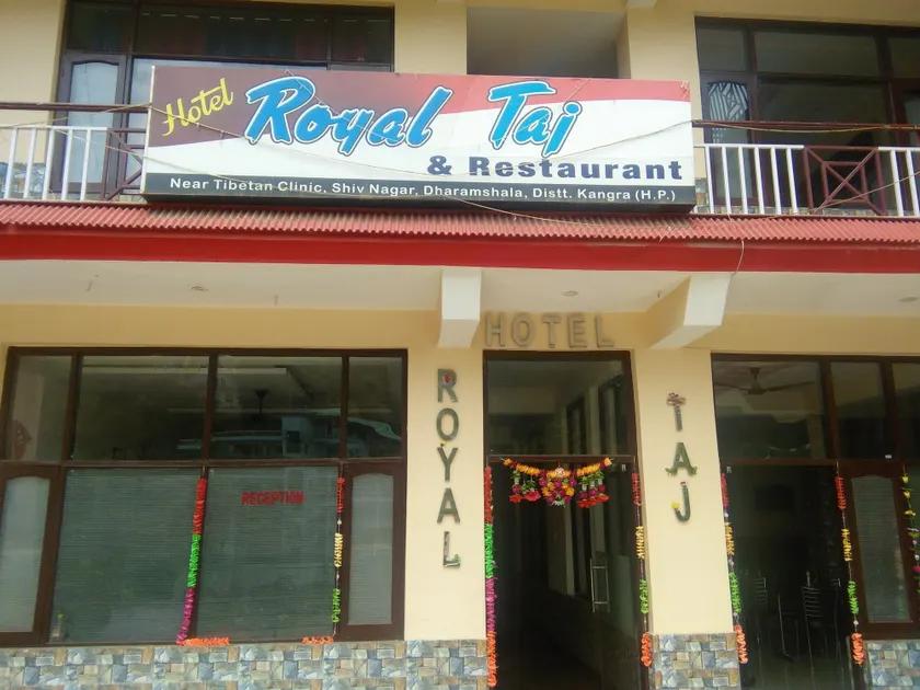 Hotel Royal Taj - Image 1