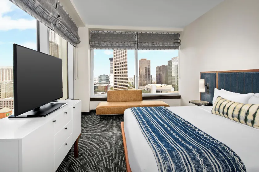 The Troubadour Hotel New Orleans - Image 1