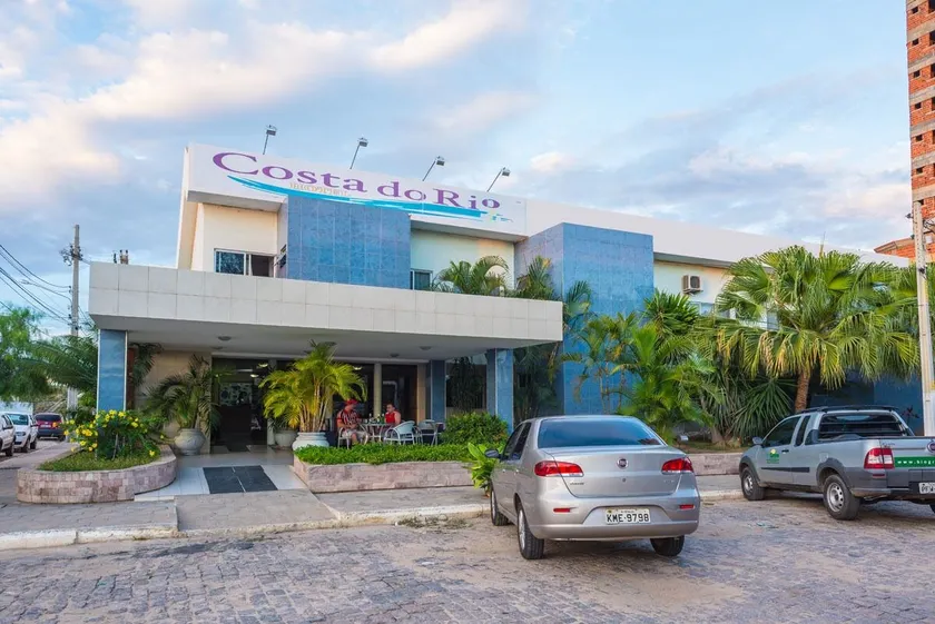 Costa do Rio Hotel - Image 1