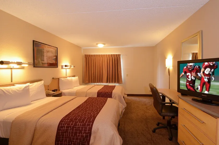 Red Roof Inn San Antonio Airport - Image 1