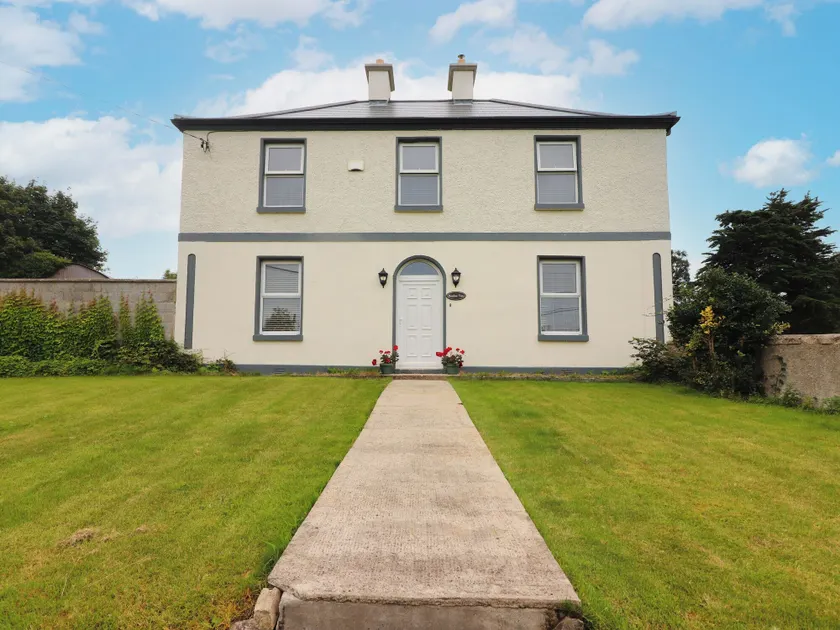 Meadow View - Image 1