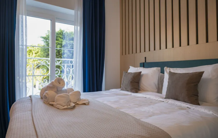 Townhouse17 Boutique Bed & Breakfast - Image 1