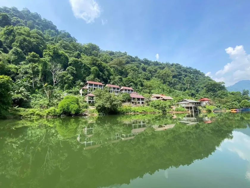 Ba Be Lakeside Bungalow - Image 1