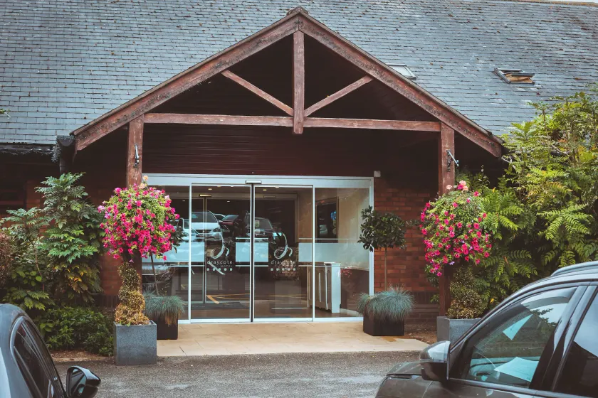Draycote Hotel And Whitefields Golf Course - Image 1